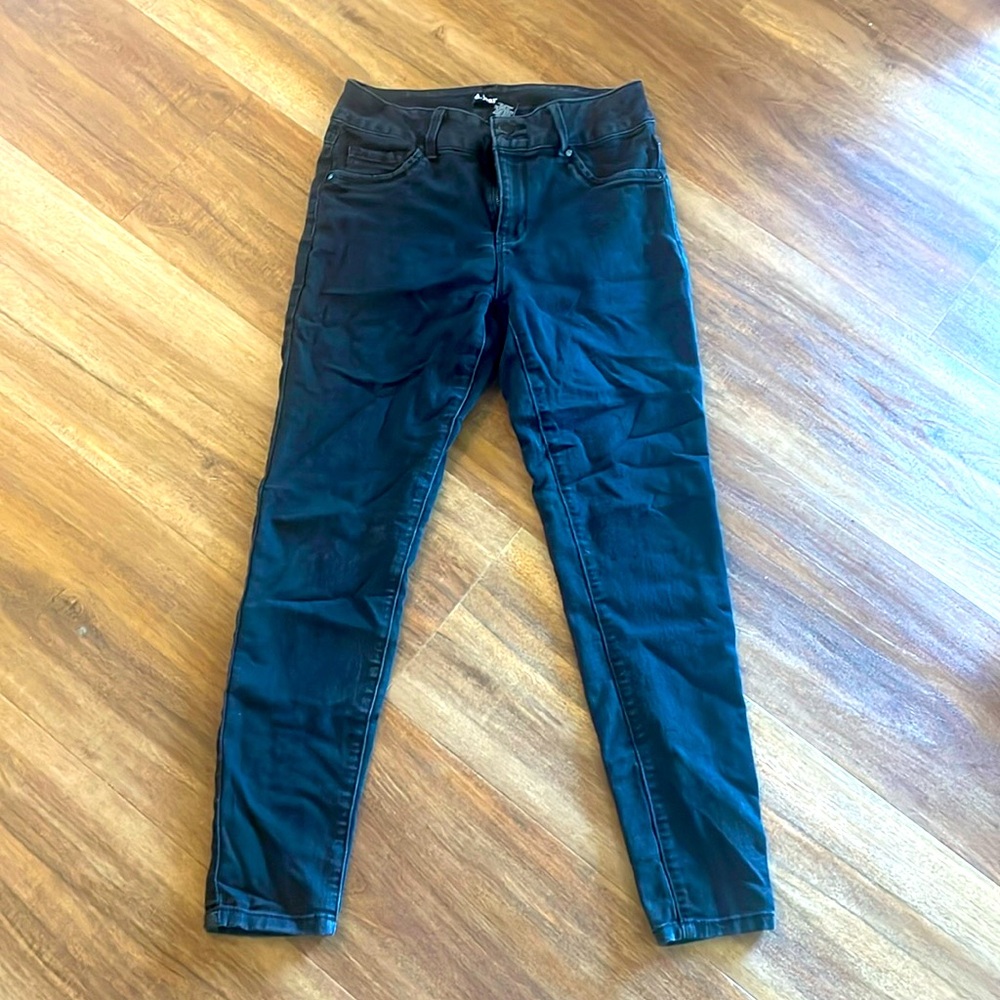 Black jeggings